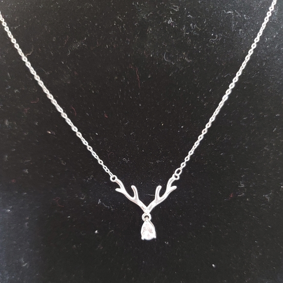 925 Sterling Silver Antlers Necklace - Picture 2 of 8